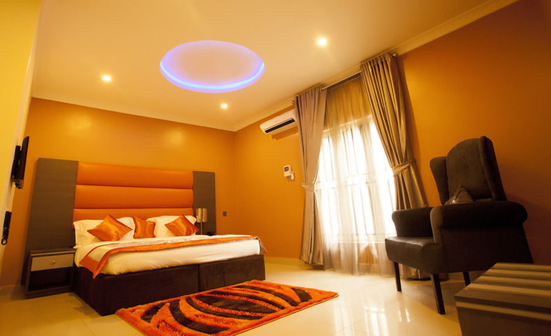 Le Paris Continental Hotel Lekki Exterior photo